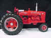IH Farmall MD side.jpg (92593 bytes)