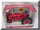 ih farmall super h-14269c.jpg (246884 bytes)